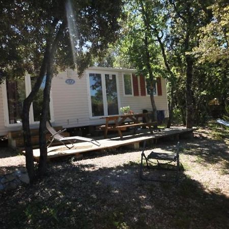 Mobil Home 6 Personnes Rocbaron Exterior photo